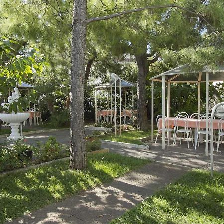 Hotel La Maestra Grottammare Luaran gambar