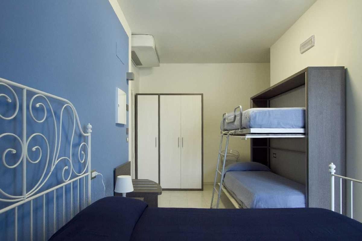 Hotel La Maestra Grottammare Bilik gambar
